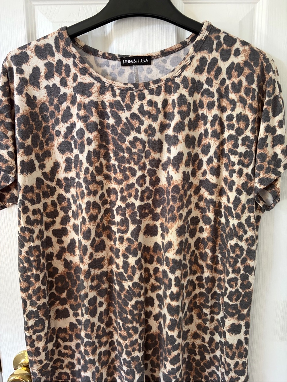 HEIMISH USA Leopard Print Short Sleeve Top in Brown/Beige XL